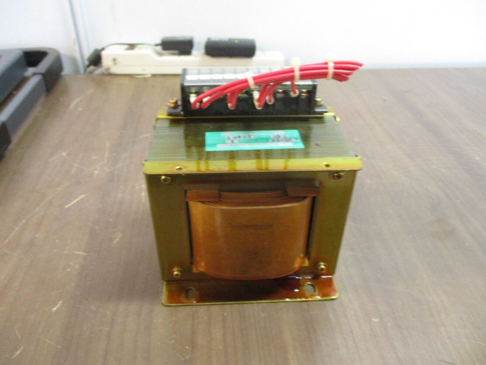 Earth Tech, Co. LTD Transformer S930X 930VA 1Ph Used