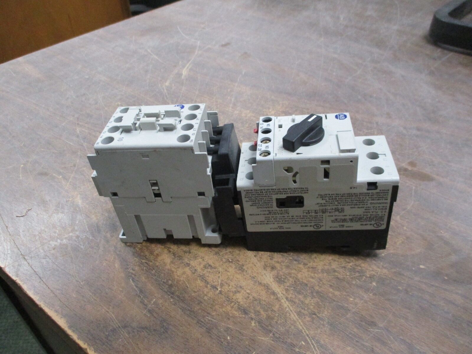 Allen-Bradley Starter 100-C09*10/140M-D8E-B25 120V Coil 25A 600V Trip:1.6-2.5A