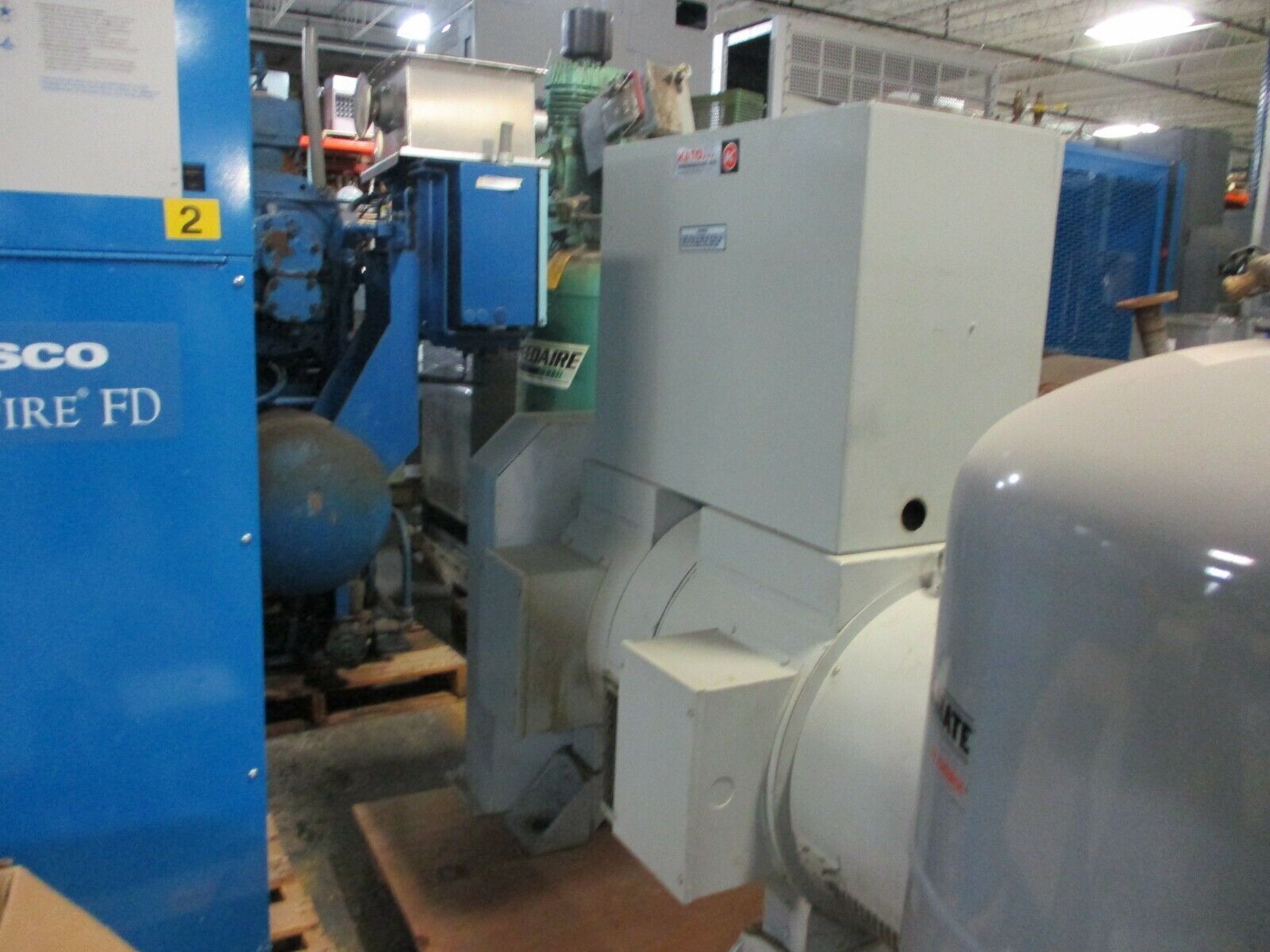 Kato AC Generator 4P2-0588 20kW 60kKVA 277/480V 72A 3Ph 60Hz 1800 RPM Used
