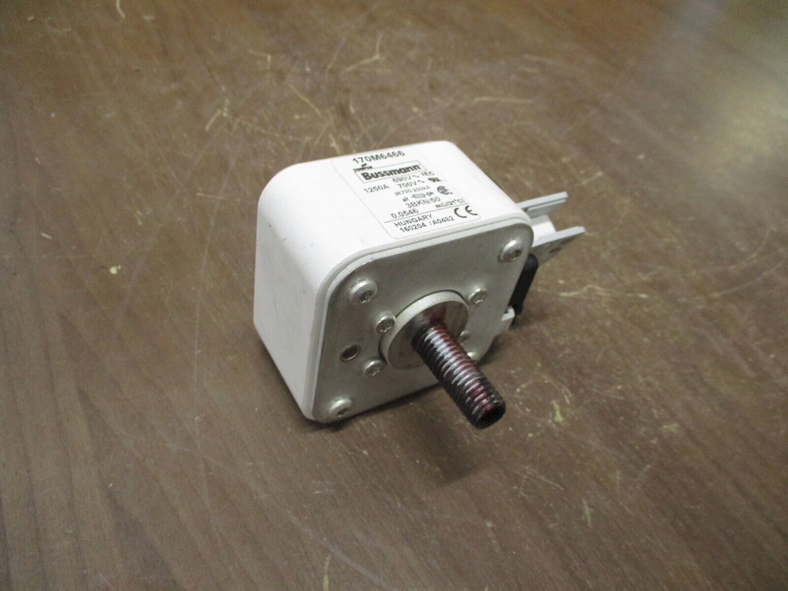 Cooper Bussmann Fuse 170M6466 1250A 690/700V Used