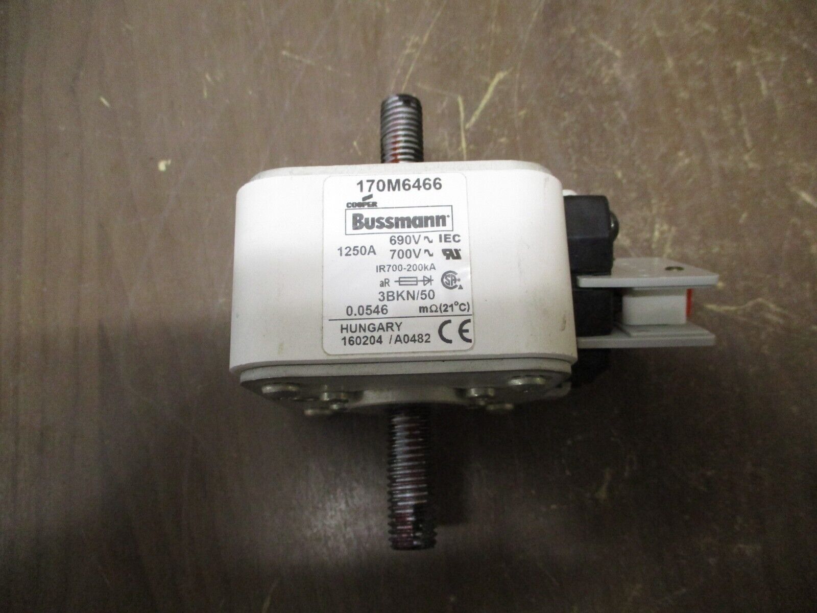 Cooper Bussmann Fuse 170M6466 1250A 690/700V Used