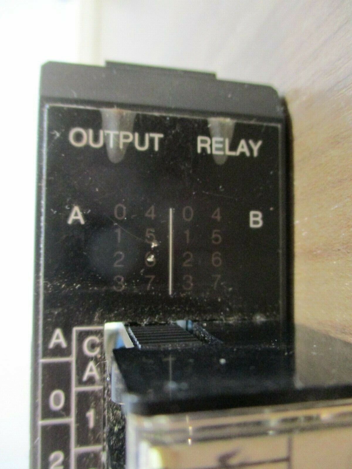 GE Fanuc Relay Output Module IC610MDL182A 16-Circuit Used