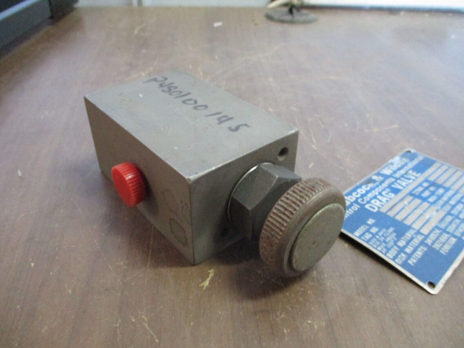 Babcock & Wilcox Drag Valve MDA2504-4P 6000PSI Body/Disk: 316 Stem: 420 Used