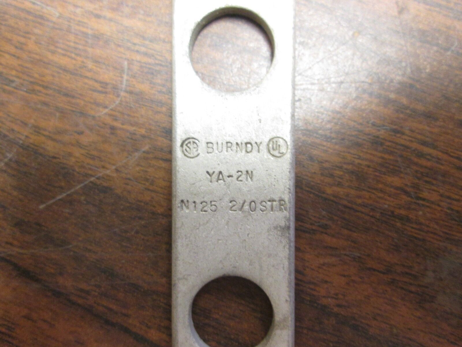 Burndy Crimp Lug YA-2N N125 2/0STR *Lot of 9* New Surplus