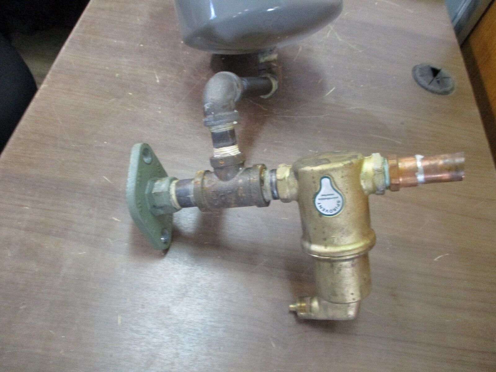 Amtrol Extrol Expansion Tank Model 15 240°F Max 100PSIG Max Used