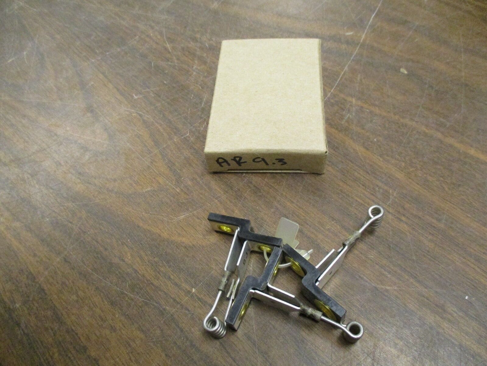 Square D Heaters AR 9.3 *Box of 3* Used