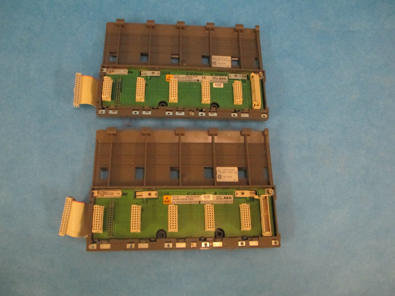 AEG Secondairy Subrack 5 Slots, DTA 201 *Lot of 2* Used