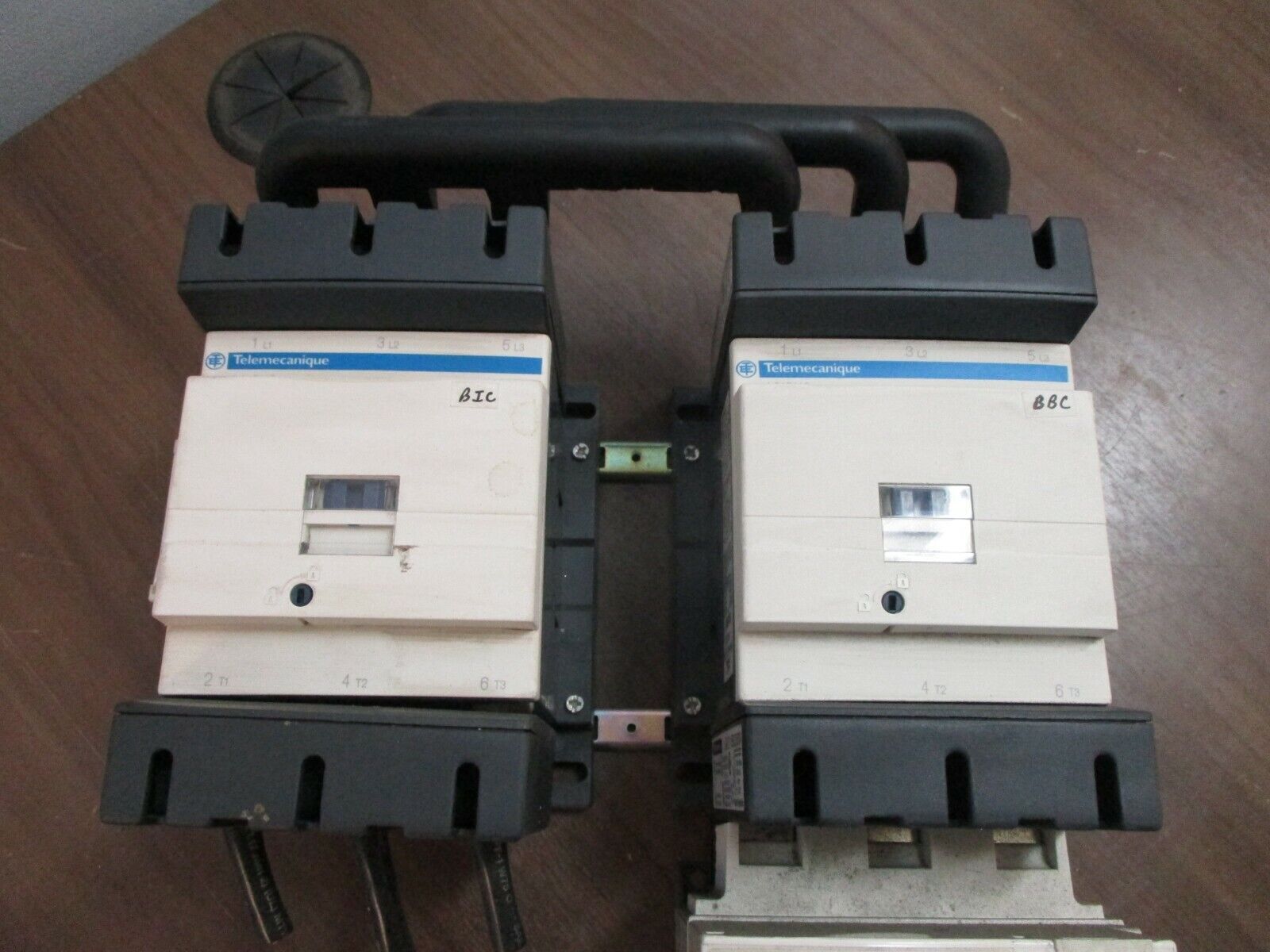 Telemecanique Reversing Starter LC2D115/LR9D5569 50-127V Coil Trip: 90-150A 600V
