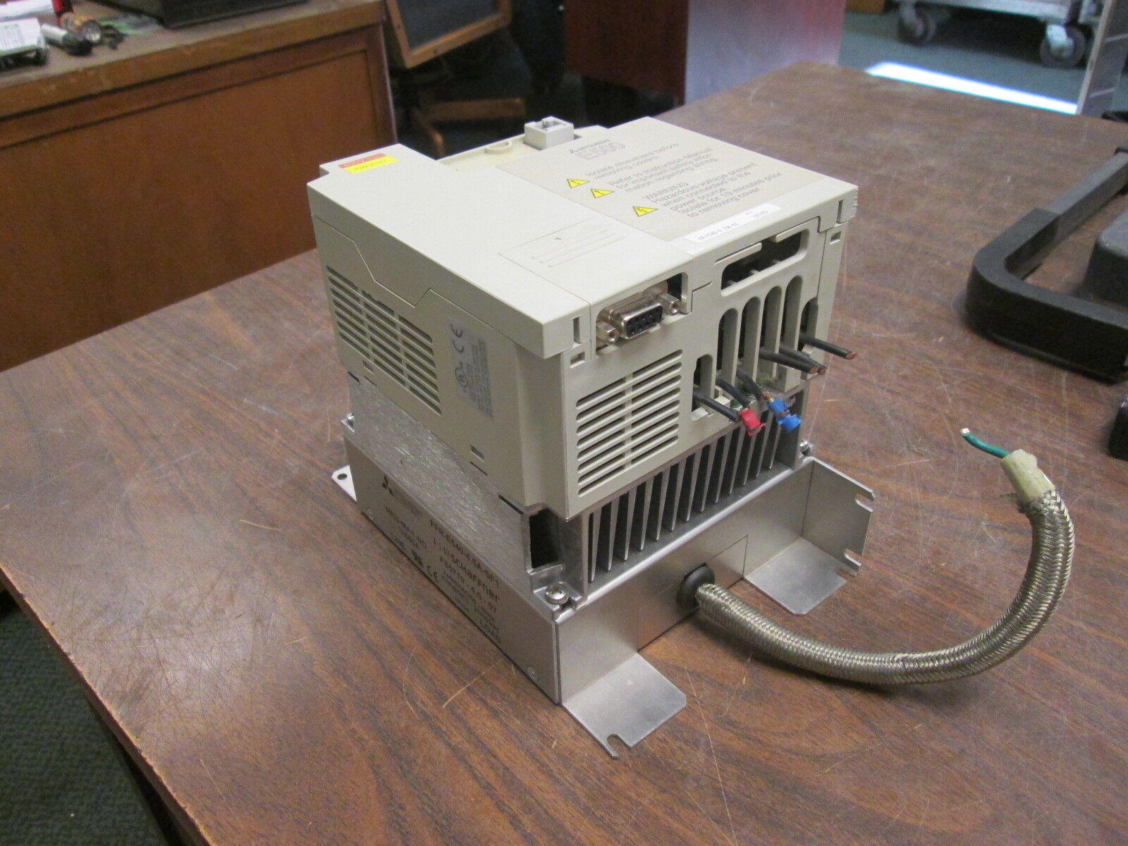 Mitsubishi E500 AC Drive w/ RFI Filter FR-E540-075K-EC 0.75KW 3Ph Used