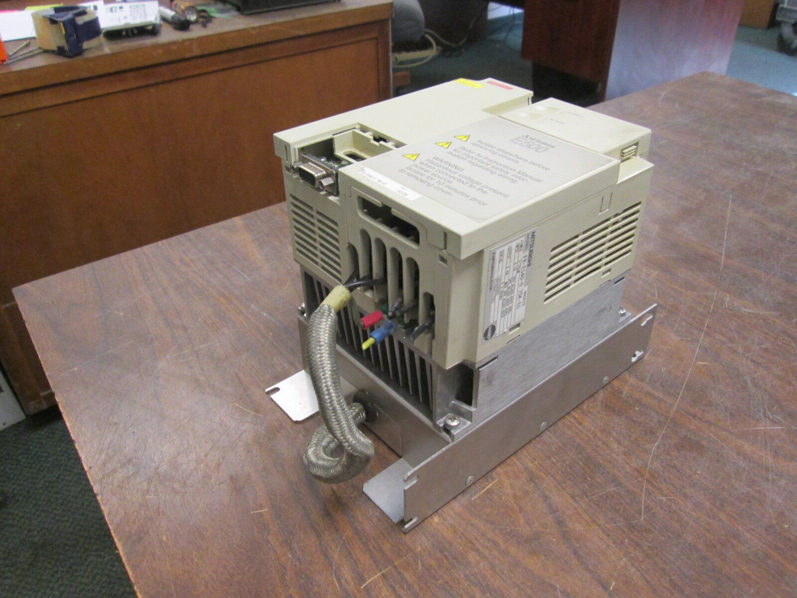 Mitsubishi E500 AC Drive w/ RFI Filter FR-E540-075K-EC 0.75KW 3Ph, Used
