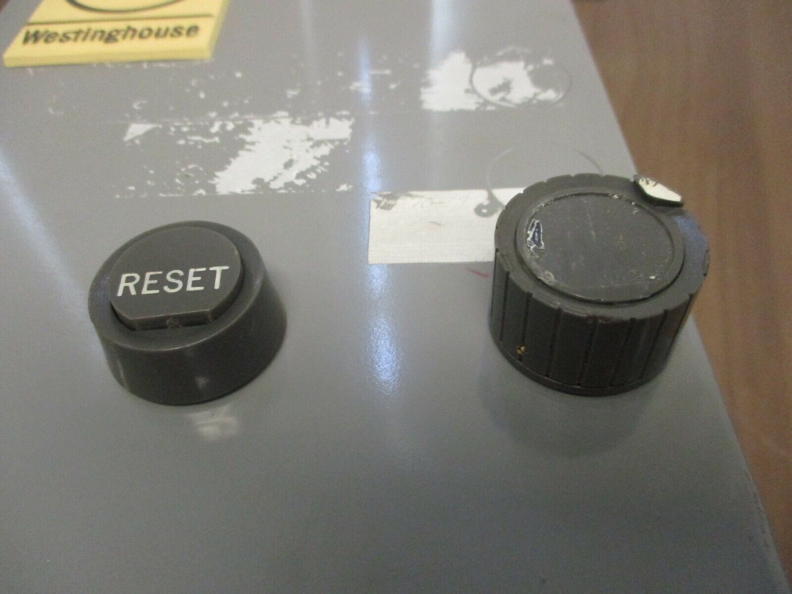 Westinghouse Enclosed Size 00 Starter A200SACB 208/220V Coil 3Ph 3P Used