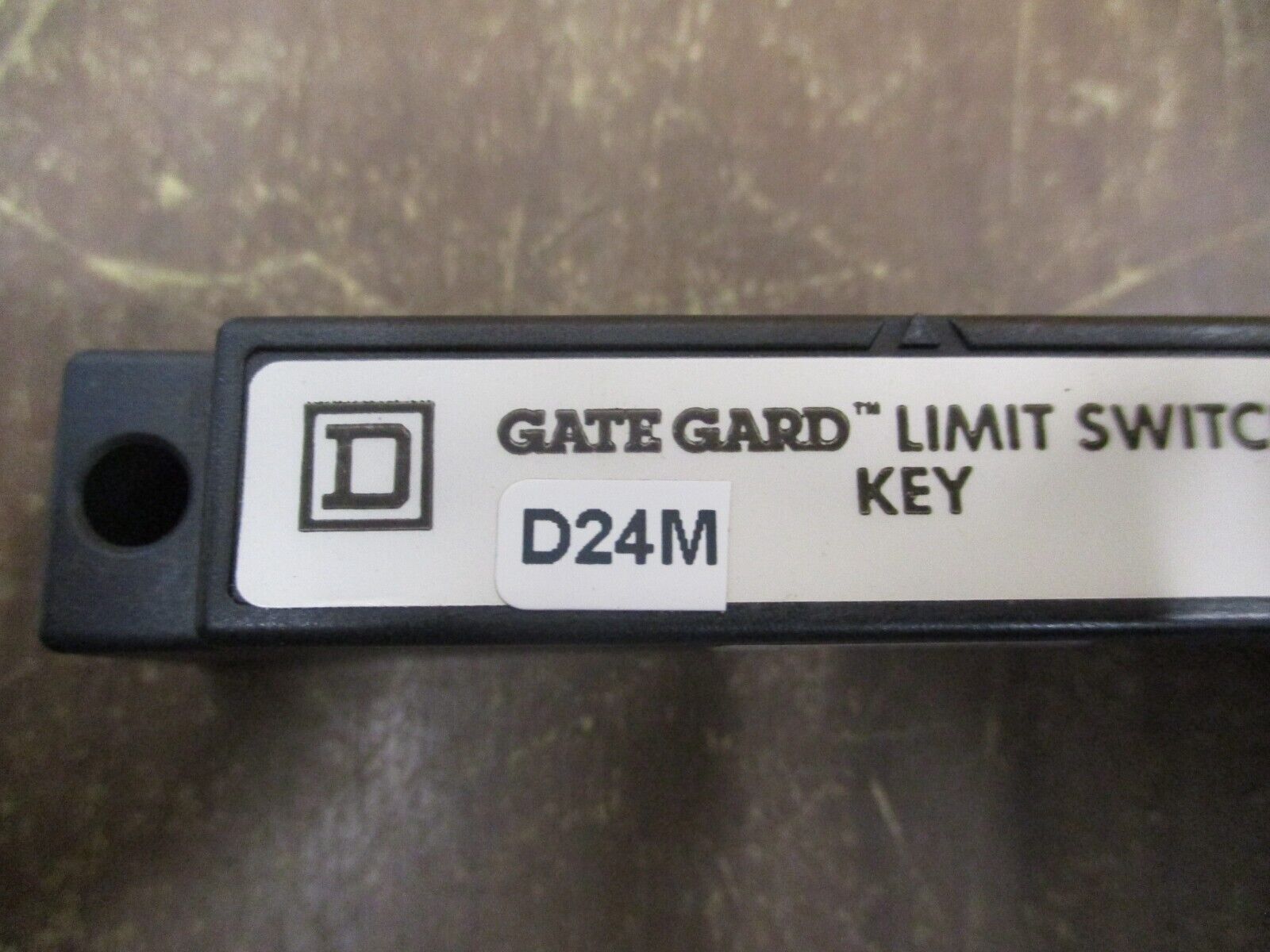 Square D Gate Gard Limit Switch Key D24M *No Box* New Surplus