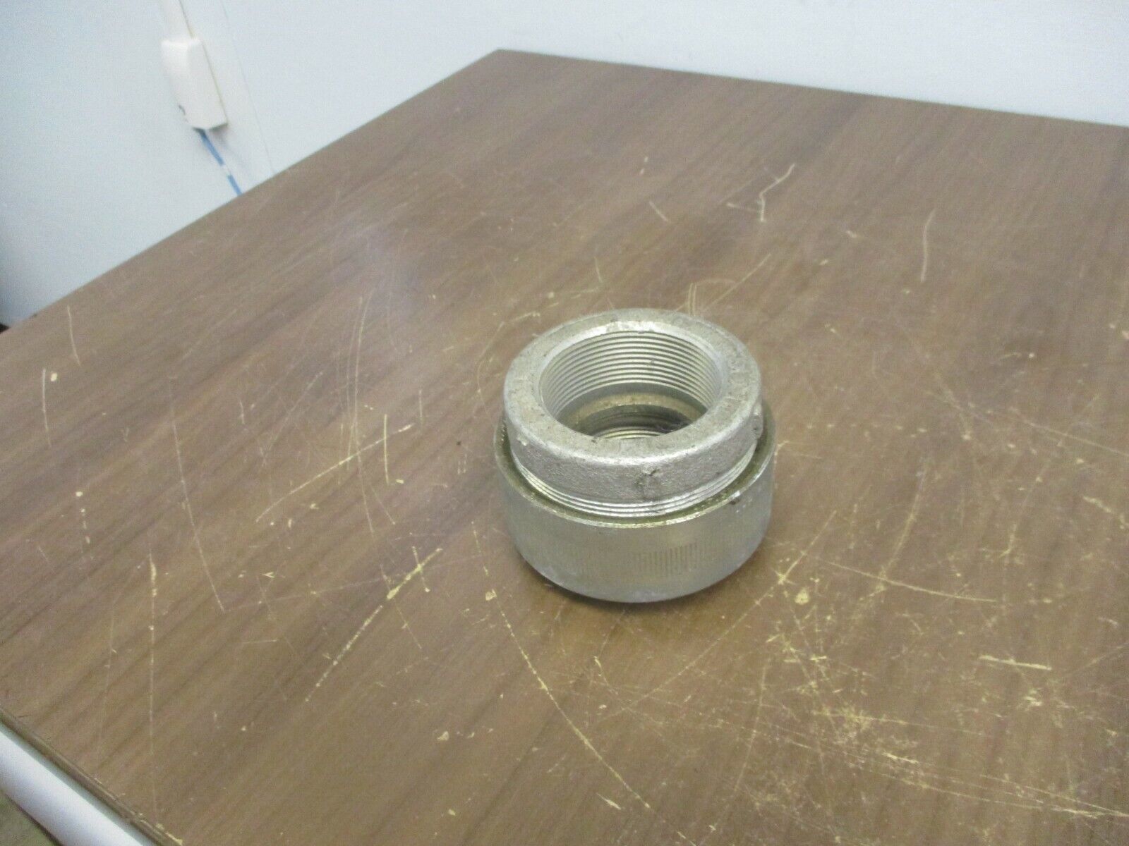 Crouse-Hinds Union Fitting UNF-UNY 606 Size: 2" Used