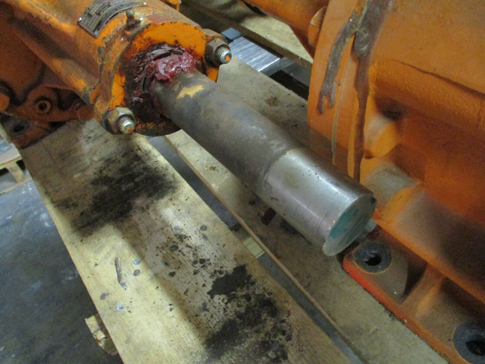 Tri-Rotor Solid Head Pump 220TSM 58-240GPM 125-520RPM 125PSI Used