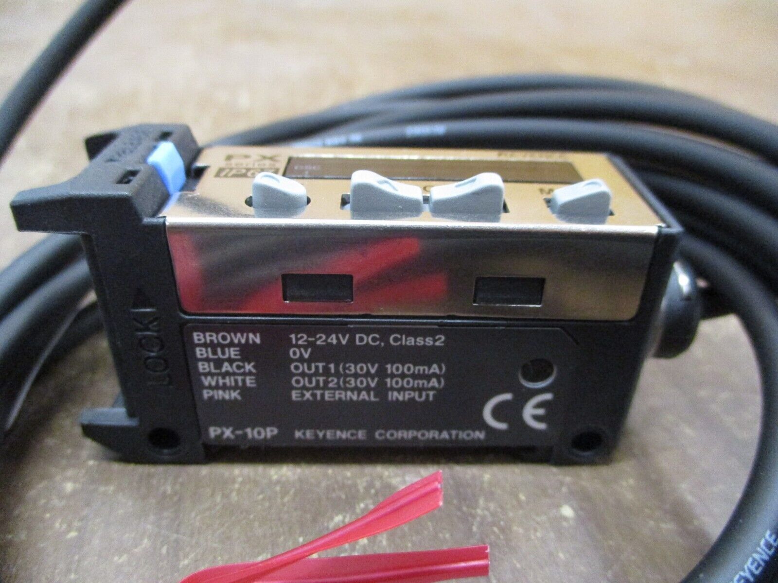 Keyence Amplifier Unit PX-10P New Surplus