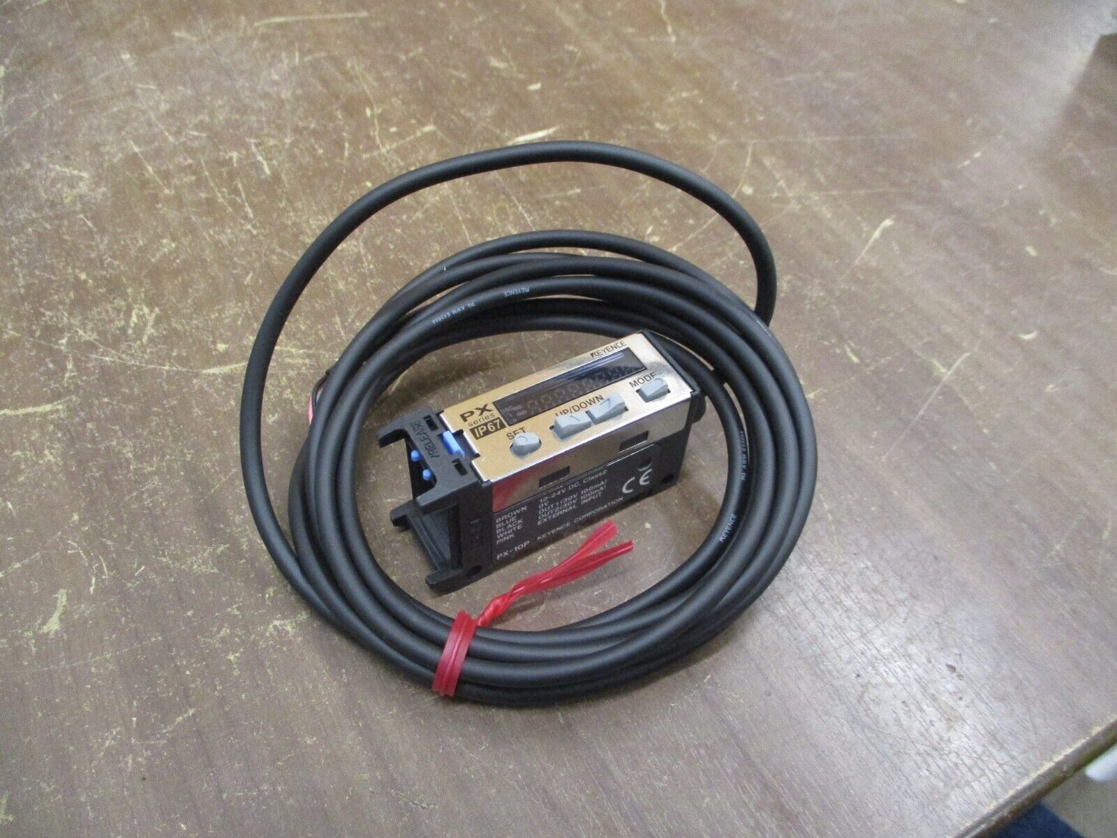 Keyence Amplifier Unit PX-10P New Surplus