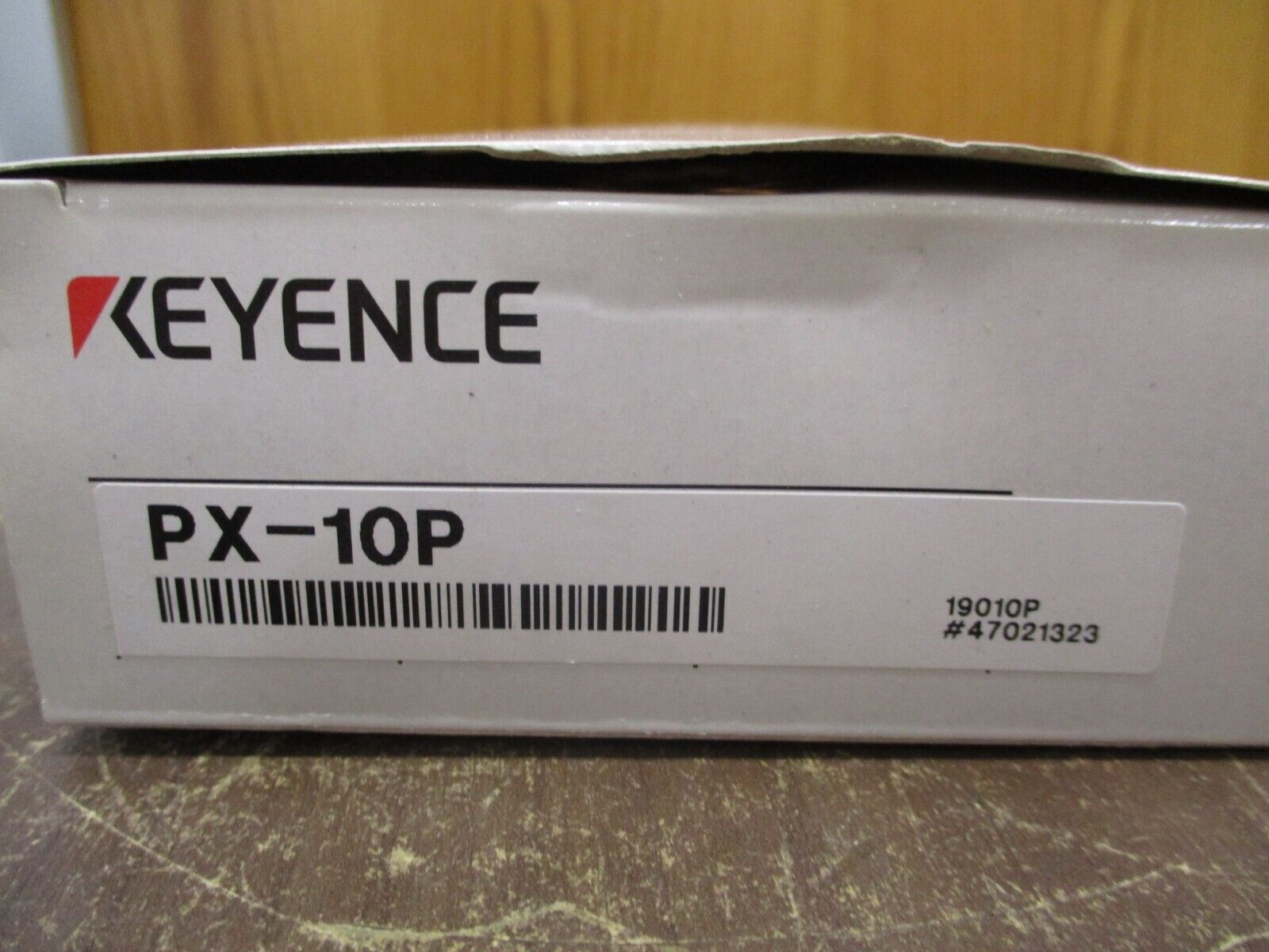 Keyence Amplifier Unit PX-10P New Surplus