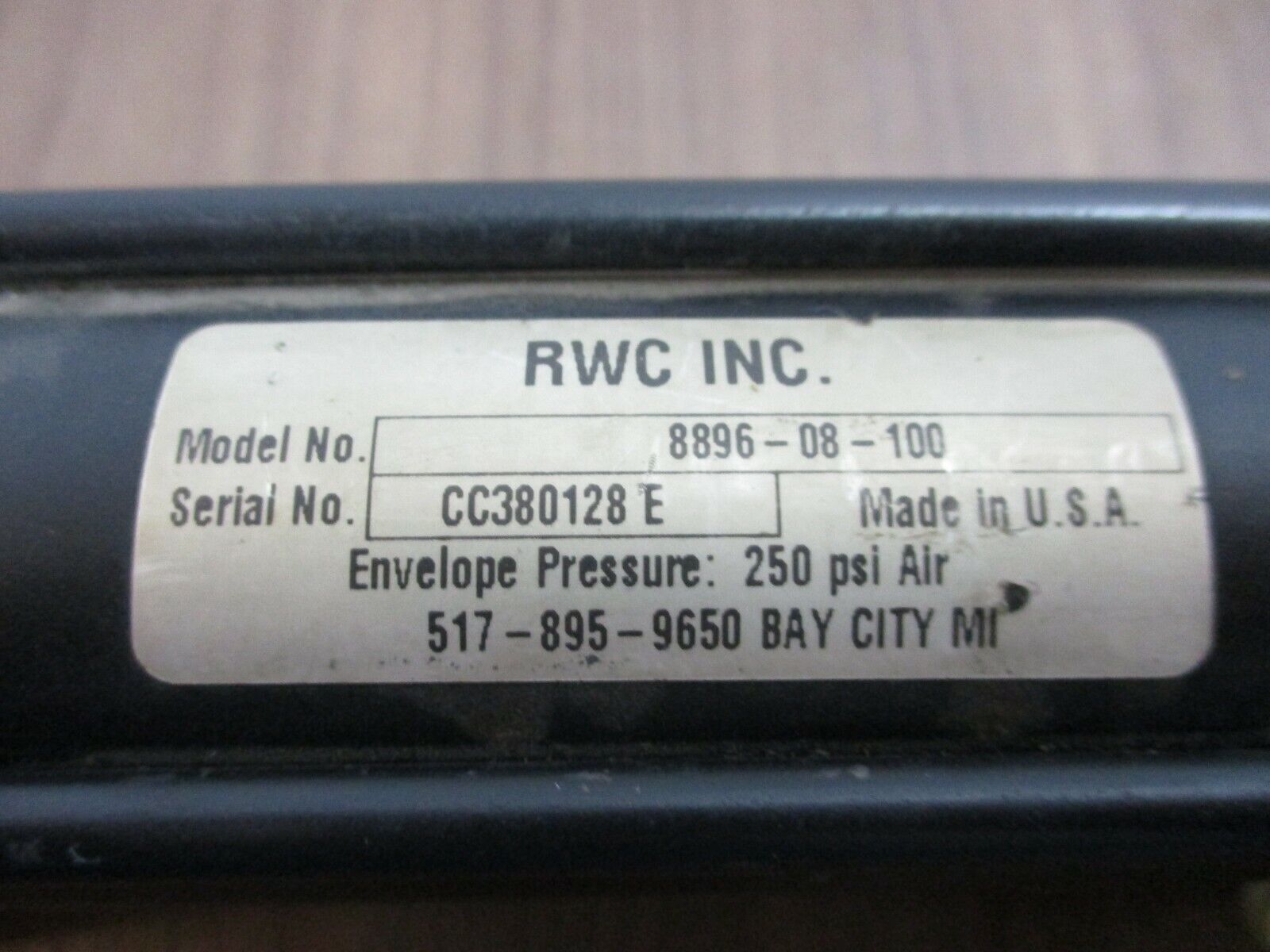 RWC Air Cylinder 8896-08-100 250 PSI Used