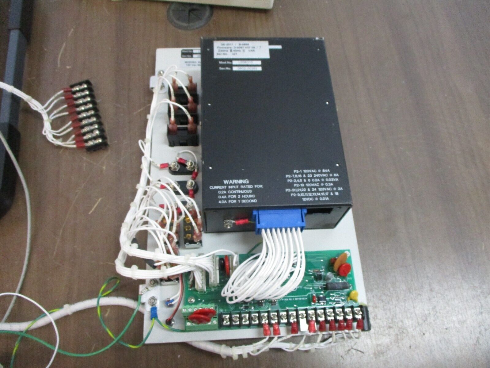 GE GE-2011 Voltage Regulator Control L208G10 F/W: D-0067 V07.08.17 60Hz Used