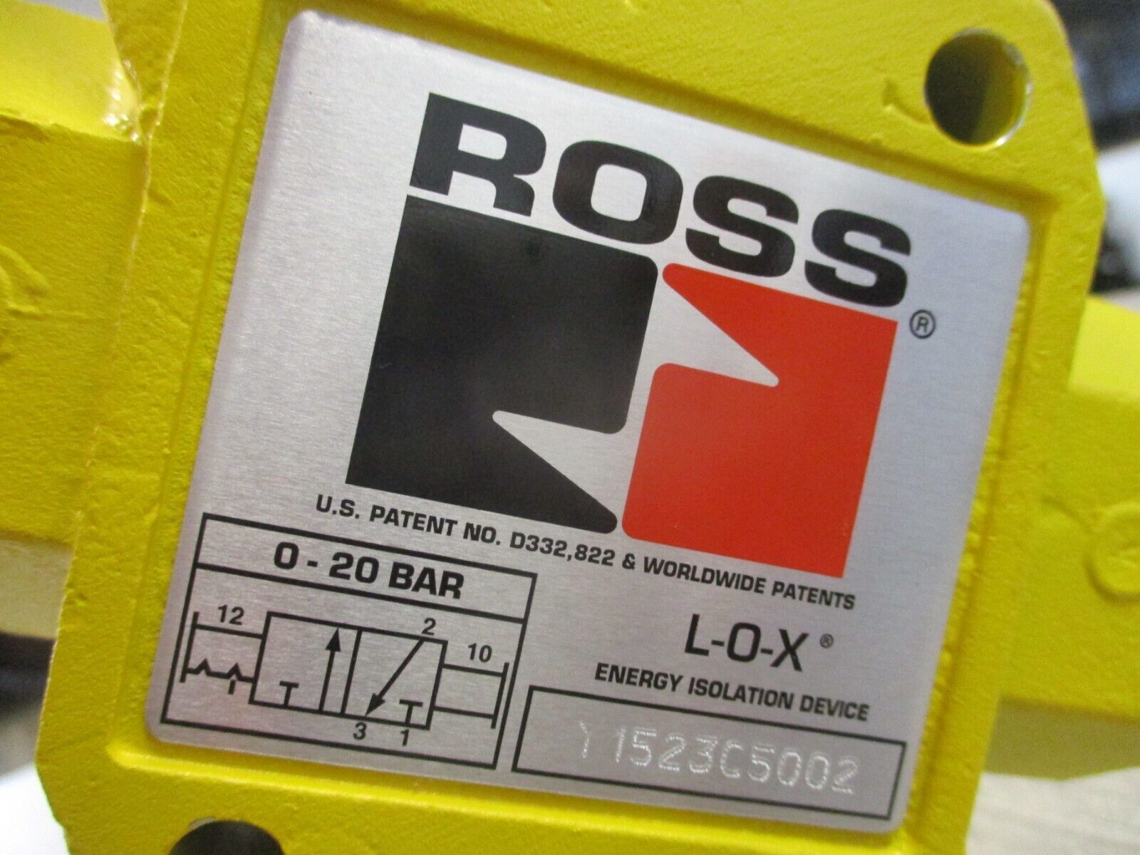 Ross L-O-X Energy Isolation Device Y1523C5002 0-20 Bar New Surplus