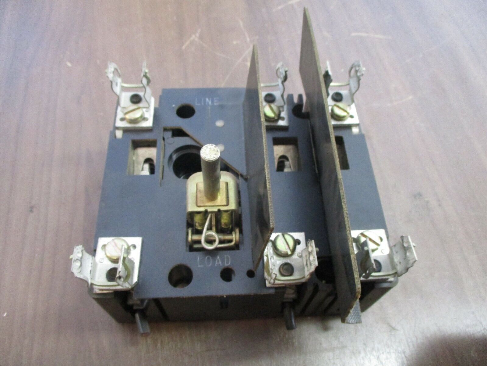Westinghouse VisiFlex Switch 371D392G01 30A 600V 3P w/ Handle Used