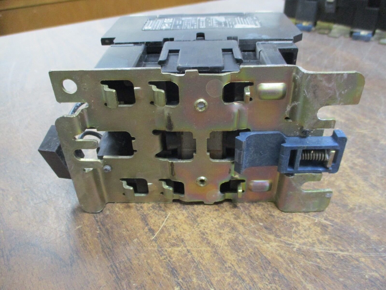 Telemecanique Contactor LC1 D4011 110V Coil 60A 600V w/ Aux Contact Block Used