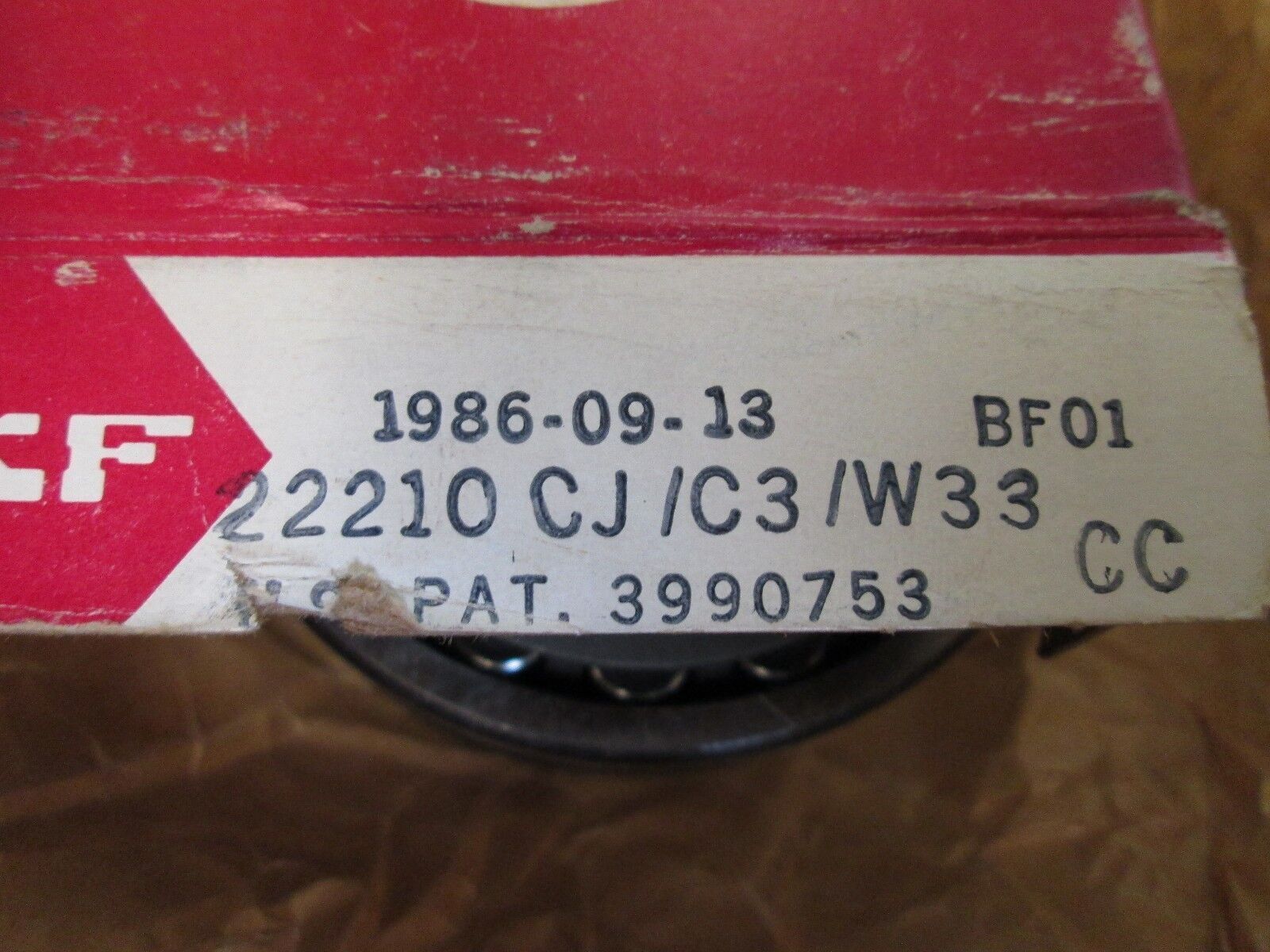 SKF Spherical Roller Bearing 22210-CJ/C3/W33