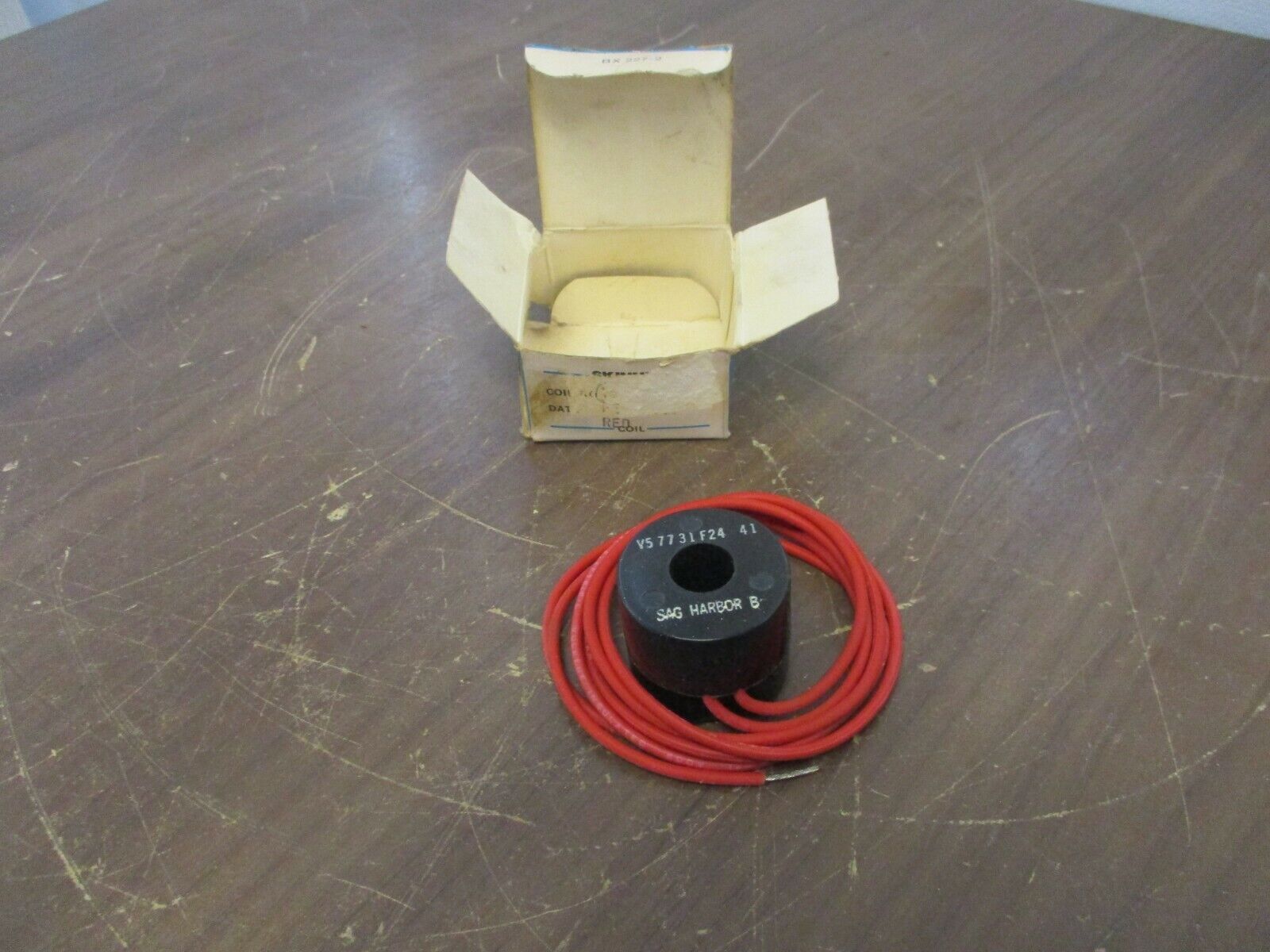 Skinner Solenoid Coil V57731F24 New Surplus