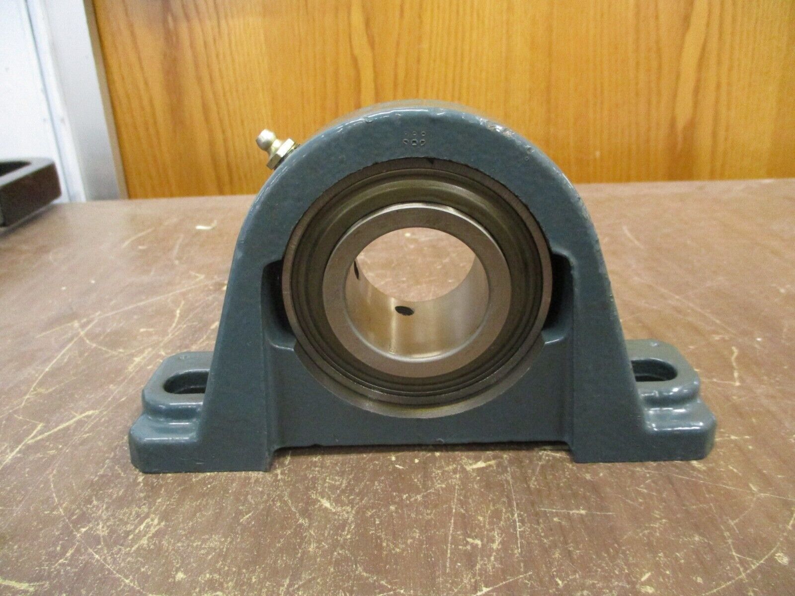 Dodge Pillow Block Bearing SC 1-11/16 1-11/16" Used