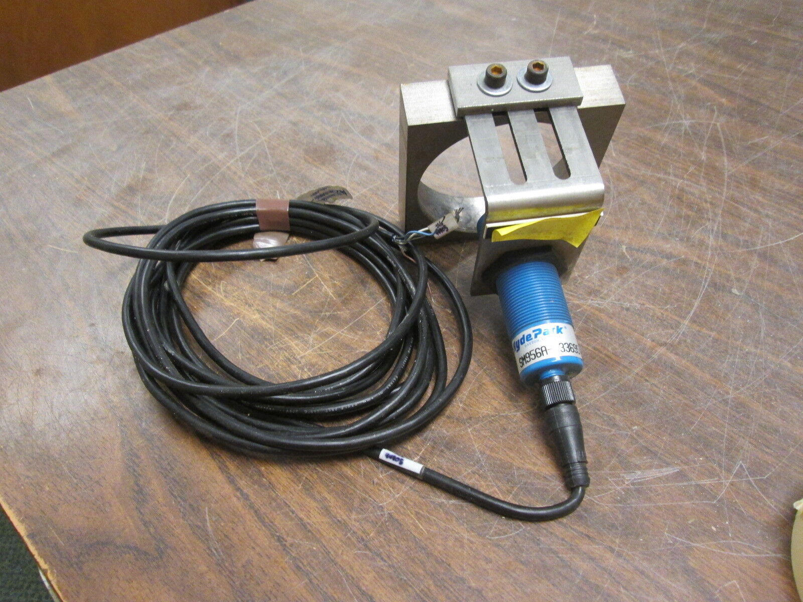 Hyde Park Ultrasonic Proximity Sensor SM956A-133695 15-24VDC 70mA Used