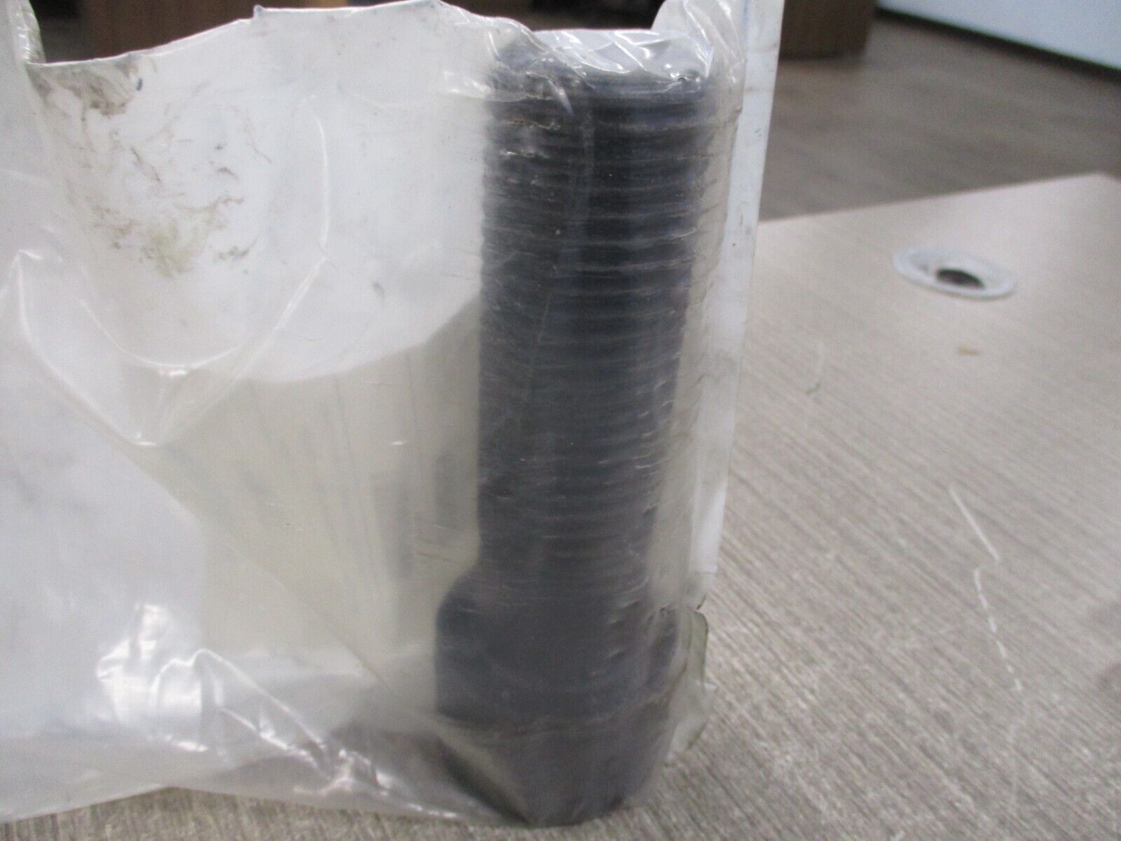 Fabury Socket Head Cap Screw U07000.150.0500 1 1/2-6x5 New Surplus