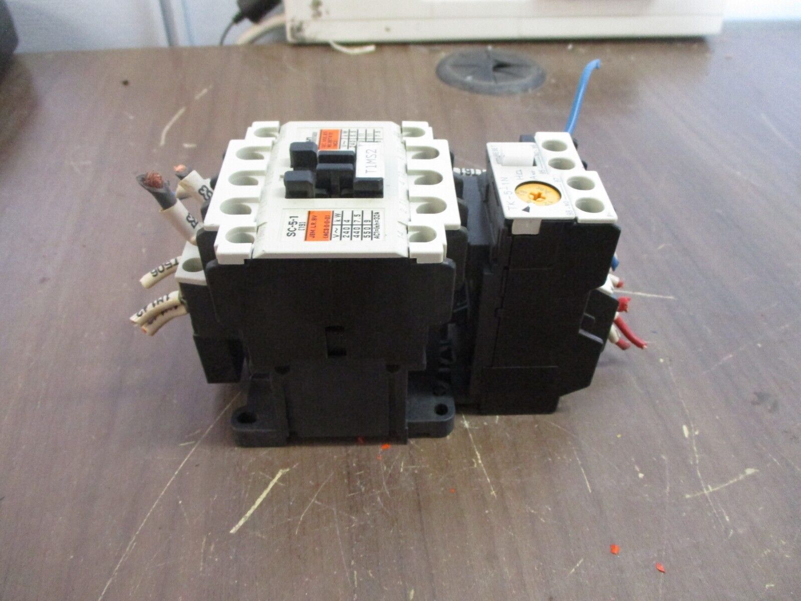 Fuji Electric Starter SC-5-1 / TK-5-1N 100-110V Coil Trip: 12-18A Used