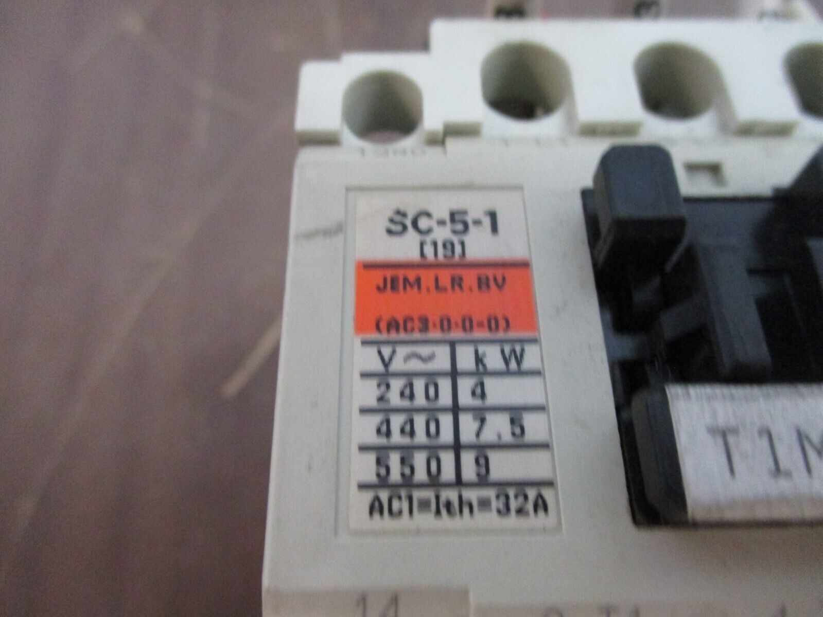 Fuji Electric Starter SC-5-1 / TK-5-1N 100-110V Coil Trip: 7-11A Used