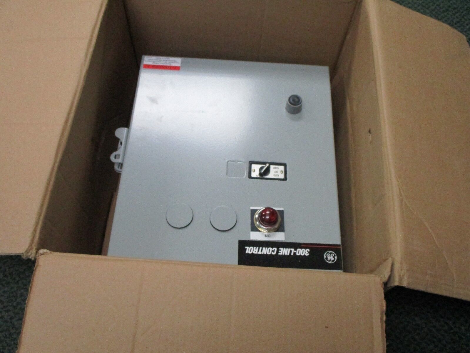 GE Size 0 Enclosed Starter CR306B10400XDTDJC 120V Coil 18A 600V New Surplus