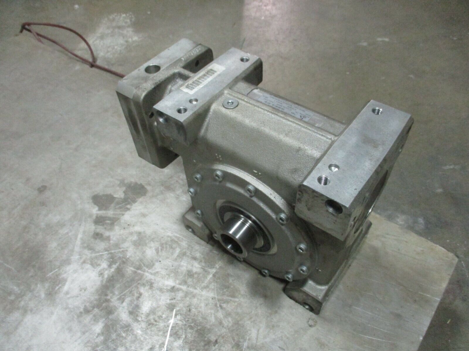Wittenstein Gear Reducer VDH 080-MF1-40-051-0E1 Ratio: 40 Used