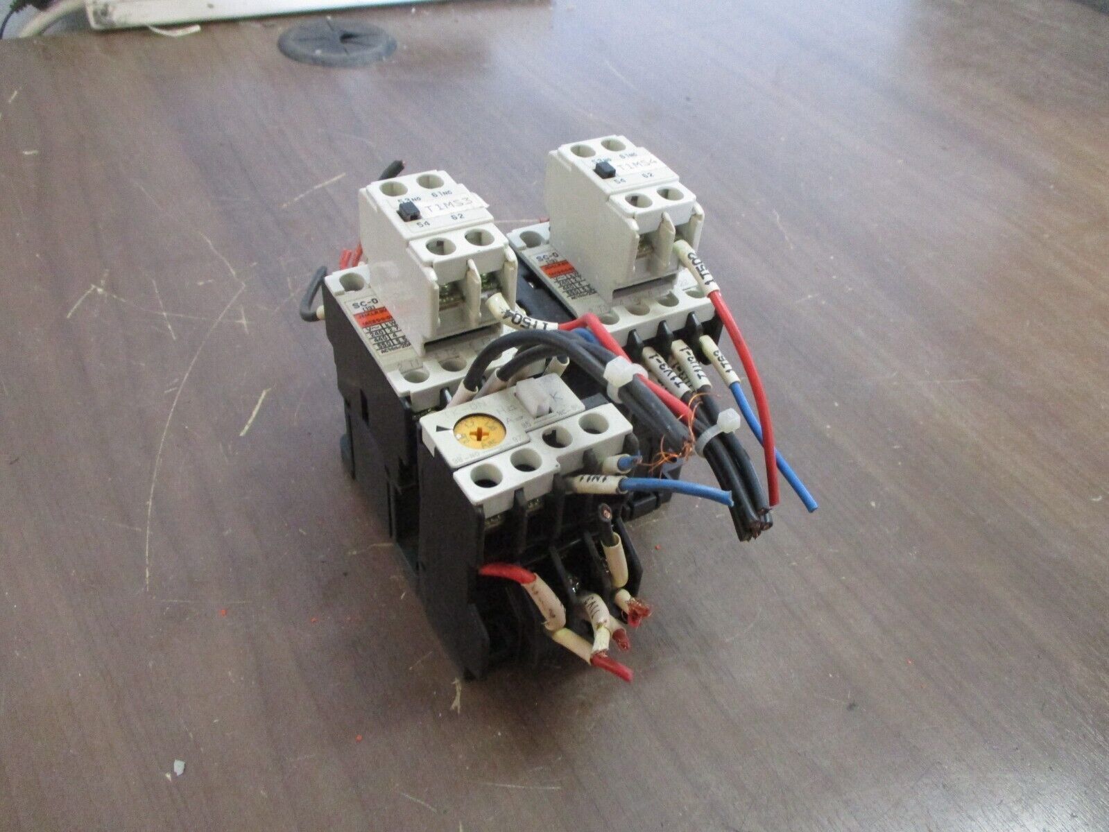 Fuji Electric Reversing Starter SC-0 / TK-0N 100-110V Coil Trip: 0.95-1.45A Used