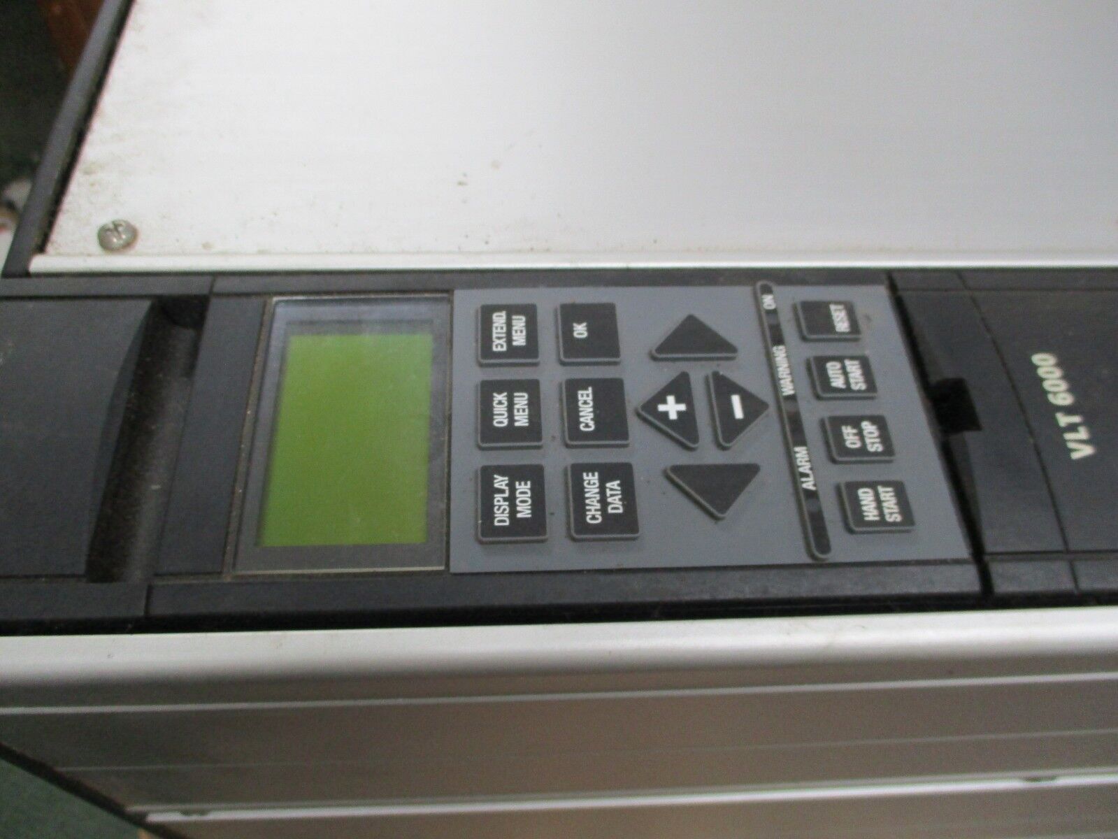 Danfoss VLT 6000 AC Drive 175Z7366 20HP 3P Used