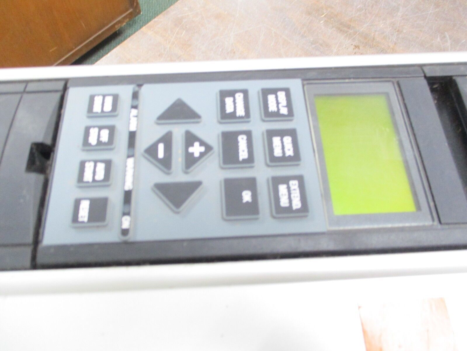 Danfoss VLT 6016 AC Drive 175Z7365 15HP w/ Keypad Used