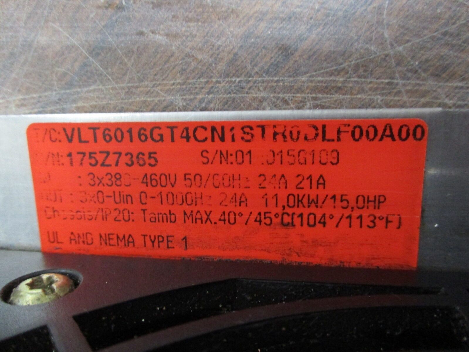 Danfoss VLT 6016 AC Drive 175Z7365 15HP w/ Keypad Used