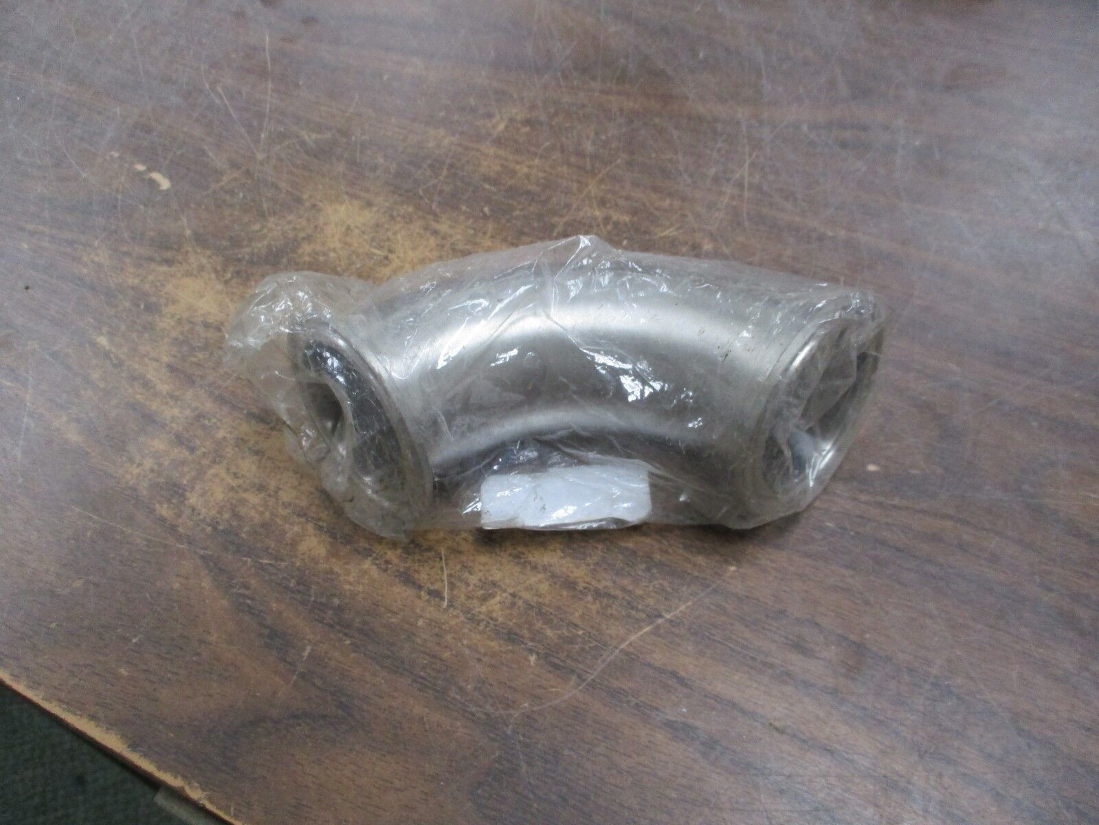 Misc. Brand Stainless Steel 90° Elbow EG2C-6L2.0 Size: 2" New Surplus