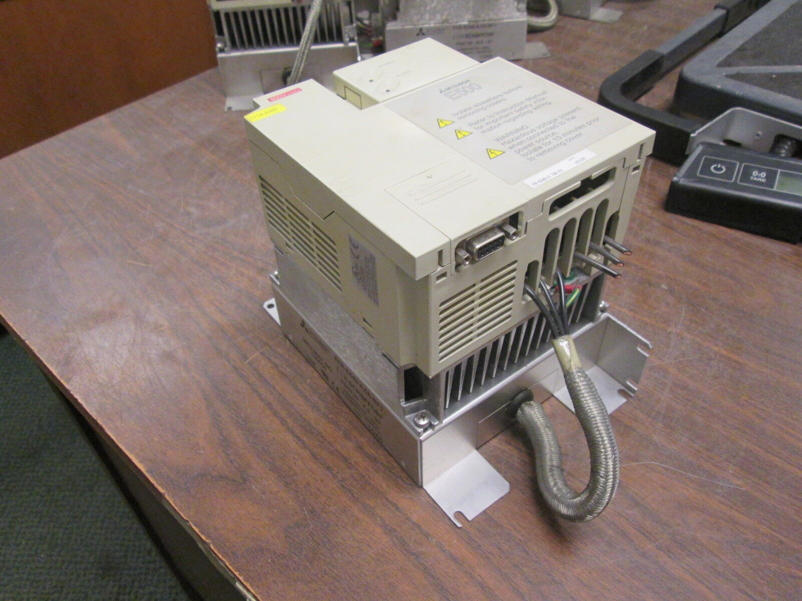 Mitsubishi E500 AC Drive w/ RFI Filter FR-E540-075K-EC 0.75KW, 3Ph Used