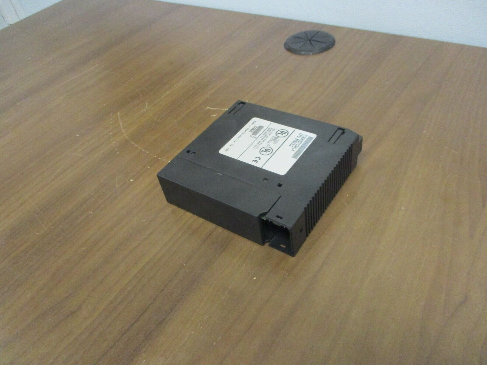 GE Fanuc CPU Module IC693CPU331X *Missing Display* Used