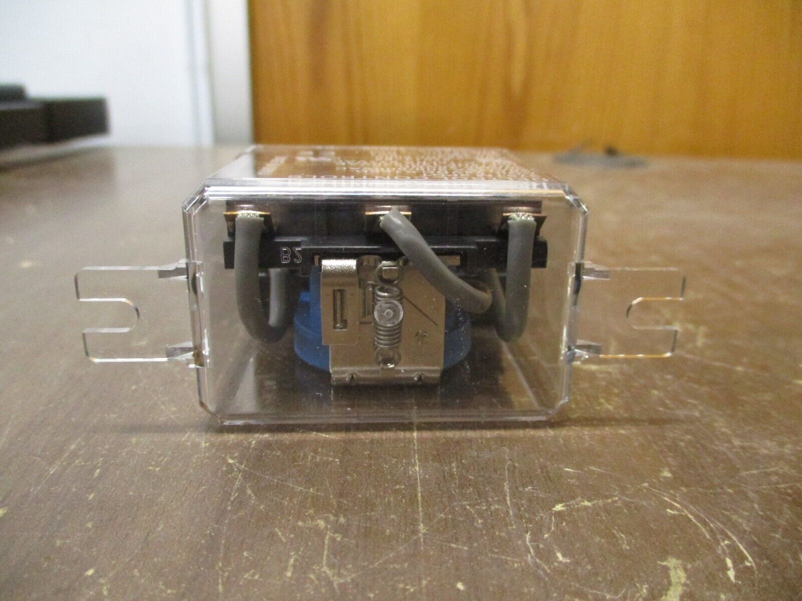 Deltrol Controls Relay 21014-82 24VDC Coil New Surplus