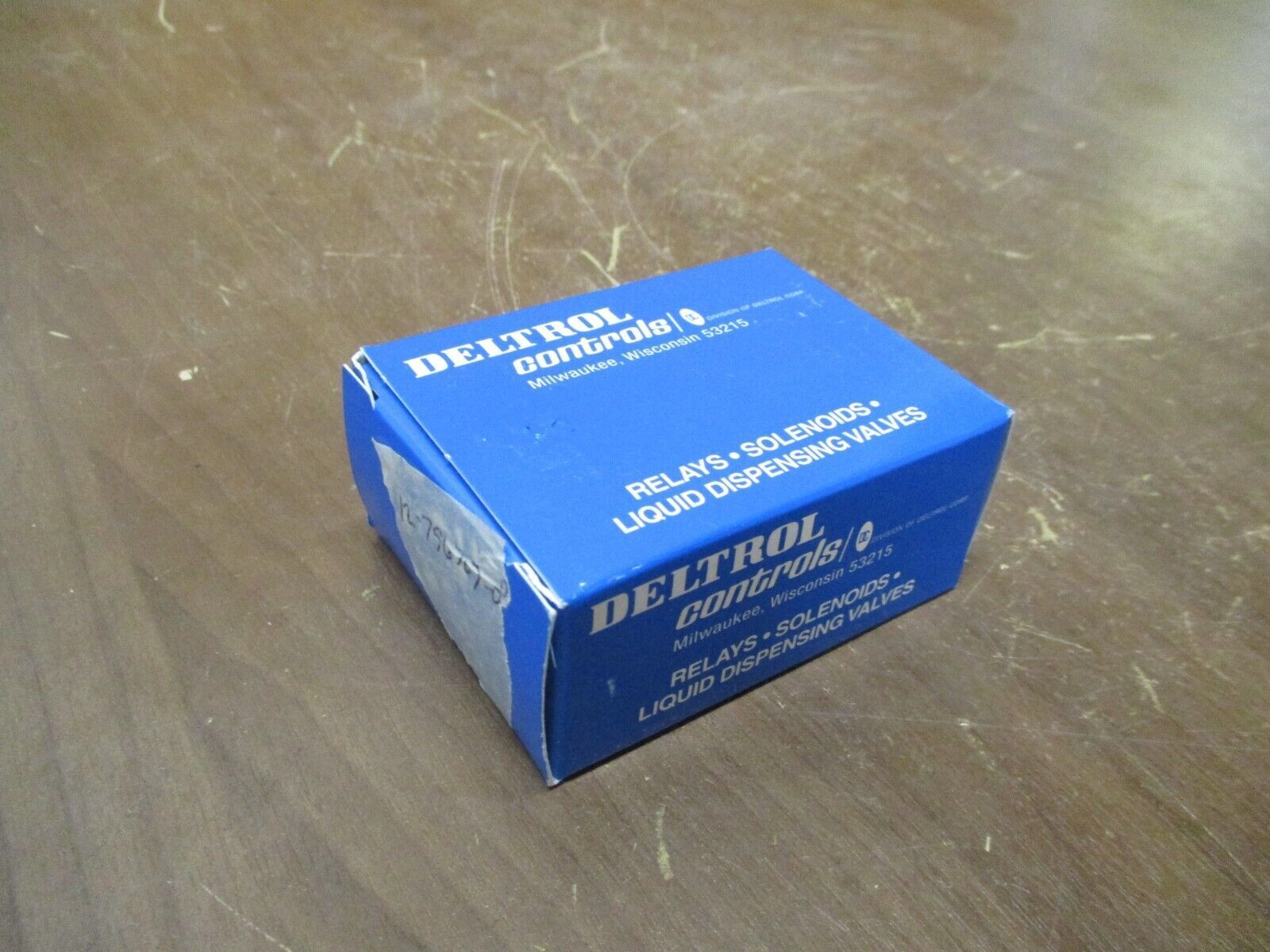 Deltrol Controls Relay 21014-82 24VDC Coil New Surplus