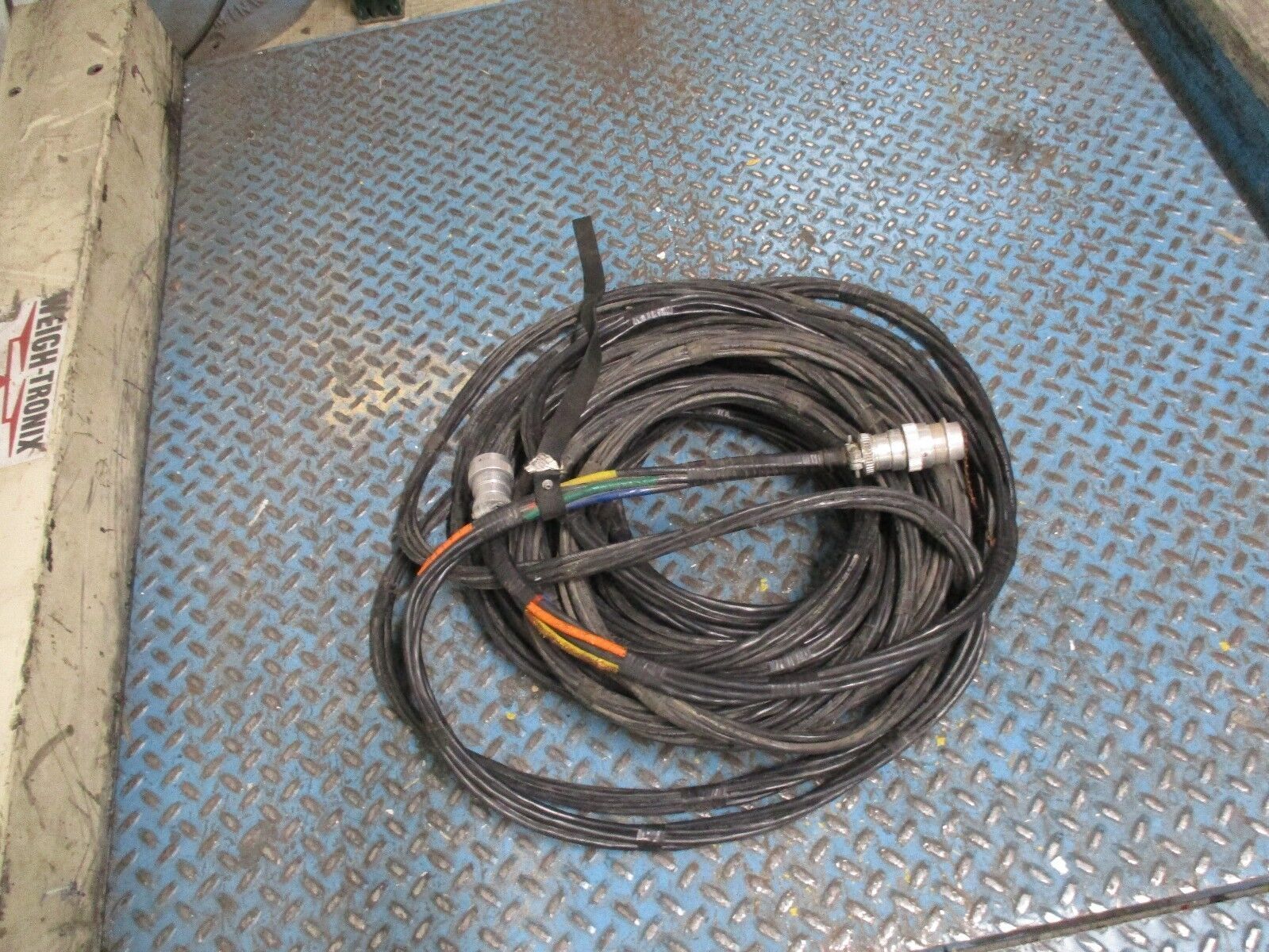 LADD Plug & Connector w/ Cable HD36-24-23PN-059 / HD36-24-23SN-059 Used