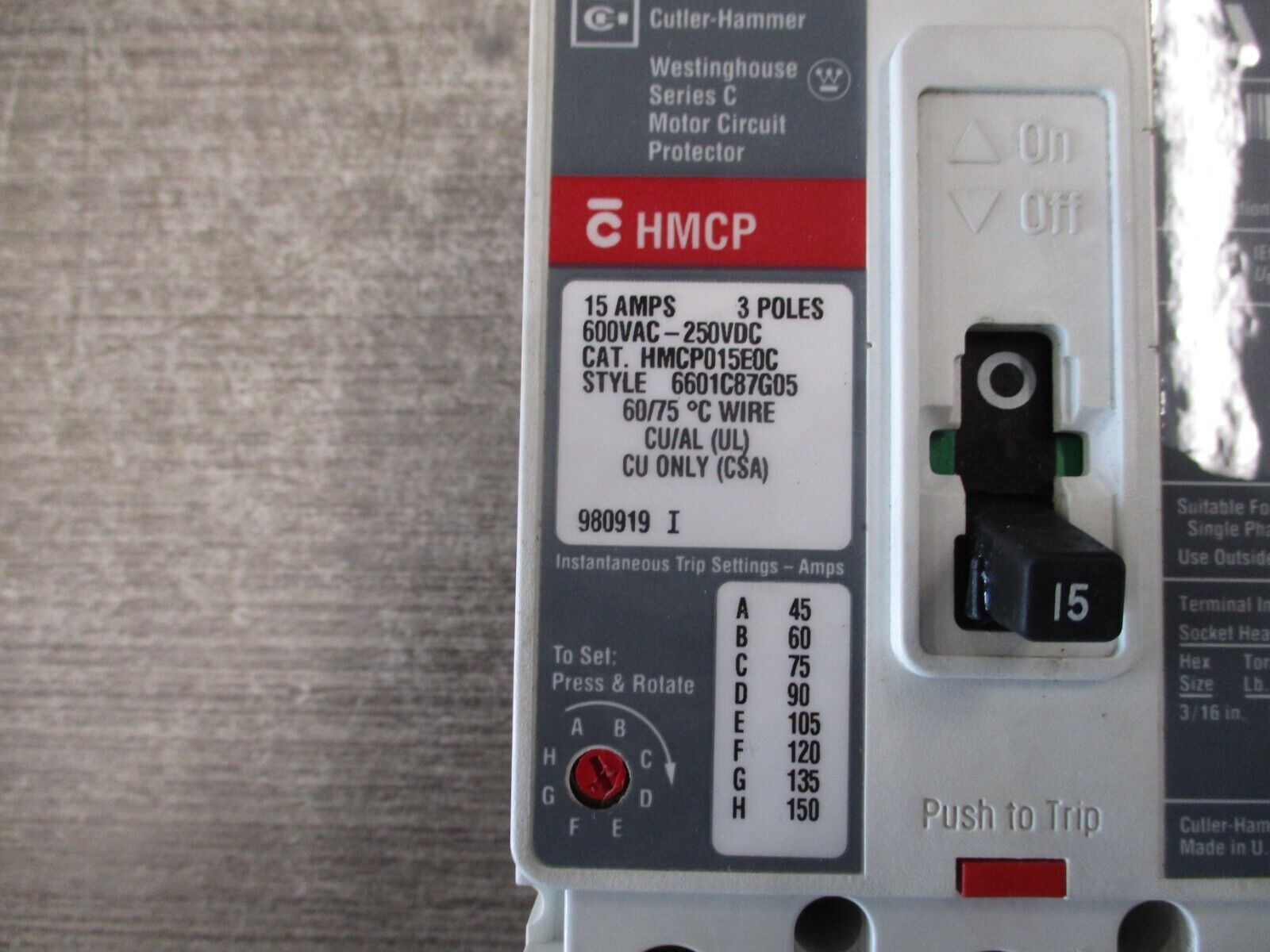 Cutler-Hammer Circuit Breaker HMCP015E0C 15A 600V 3P Used