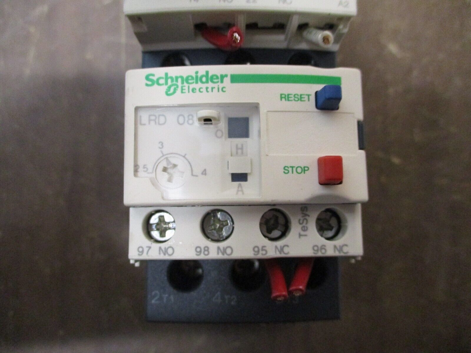Schneider Electric Starter LC1 D12 / LRD 08 120V Coil 25A 600V Trip:2.5-4A Used