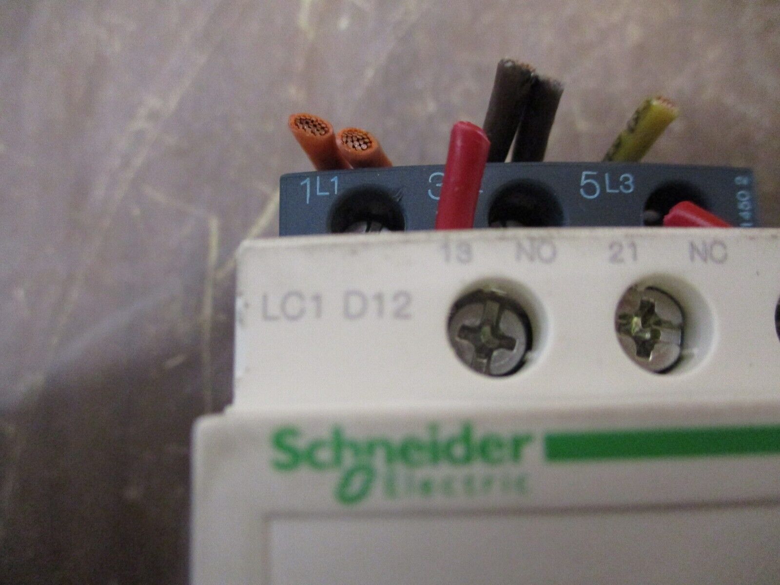Schneider Electric Starter LC1 D12 / LRD 08 120V Coil 25A 600V Trip:2.5-4A Used