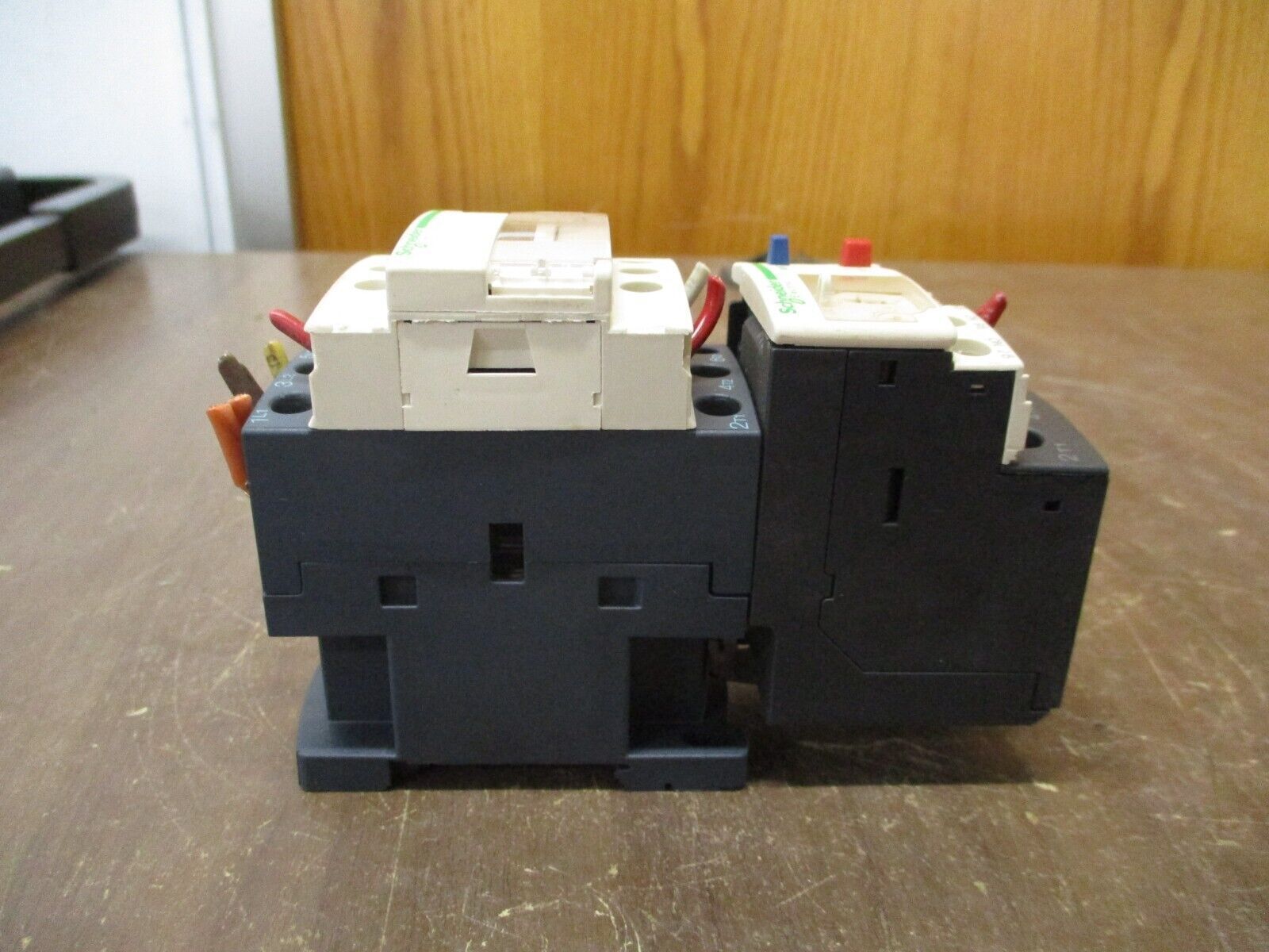 Schneider Electric Starter LC1 D12 / LRD 08 120V Coil 25A 600V Trip:2.5-4A Used