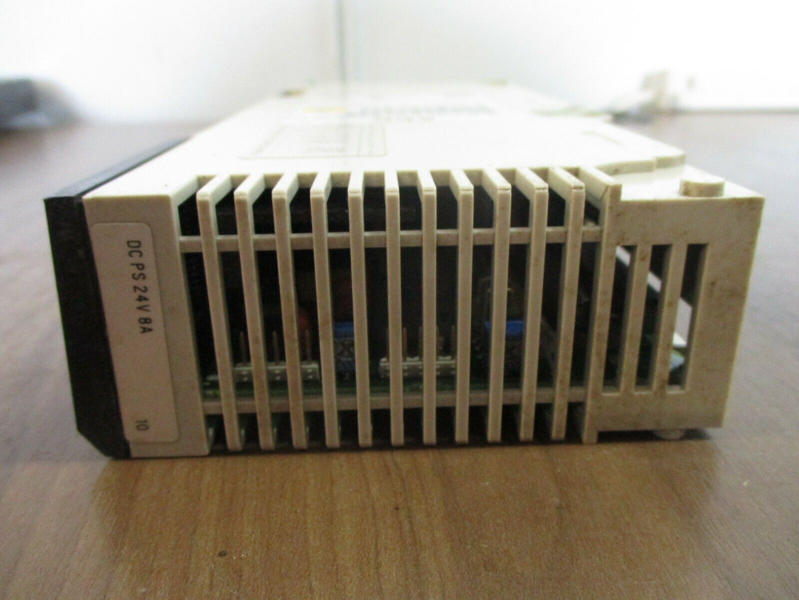 AEG Modicon Power Supply Module 140 CPS 214 00 24VDC 8A Used